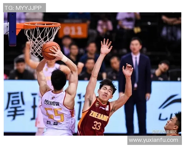 吴前的篮球之路:从青涩少年到CBA明星的成长历程与辉煌成就